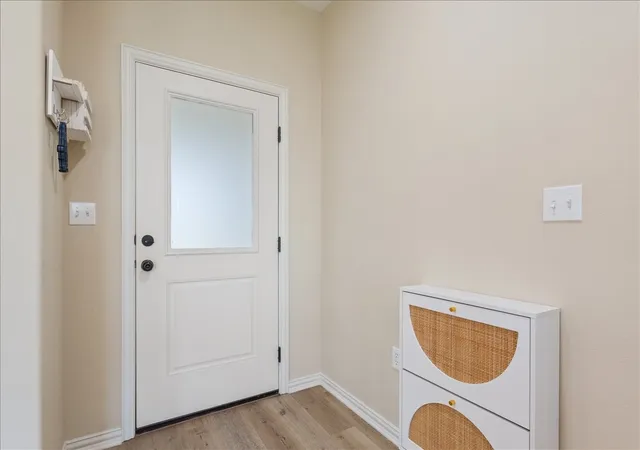 Photo 3 of Single family home for sale at 426 Alexander, Hillsboro, TX 76645 | MLS# 21316296 | Listing updated on 2026-07-18