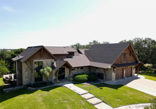 Photo 1 of Single family home for sale at 1255 Alexander Rd, Stephenville, TX 76401 | MLS# 21316952 | Listing updated on 2026-08-21
