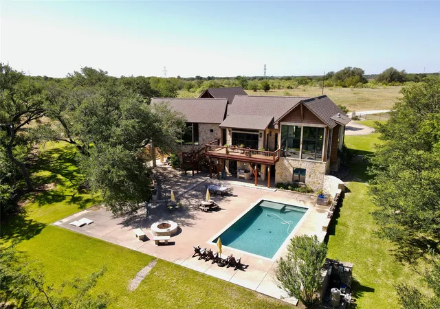 Photo 2 of Single family home for sale at 1255 Alexander Rd, Stephenville, TX 76401 | MLS# 21316952 | Listing updated on 2026-08-21
