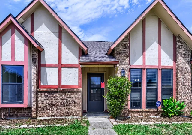 Photo 3 of Single family home for sale at 1701 Paxton Dr, Carrollton, TX 75007 | MLS# 21279712 | Listing updated on 2026-08-22