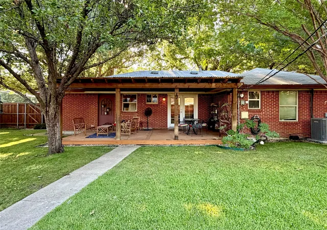 Homes for sale in Plano, TX | 1717 O Pl, Plano, TX 75074 | MLS# 21316866