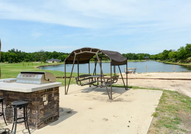 Homes for sale in Kemp, TX | 125 Pond Trl, Kemp, TX 75143 | MLS# 21308586
