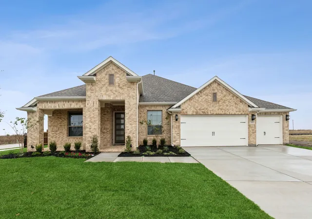Photo 1 of Single family home for sale at 4205 Equine Dr, Joshua, TX 76058 | MLS# 21316951 | Listing updated on 2026-08-28