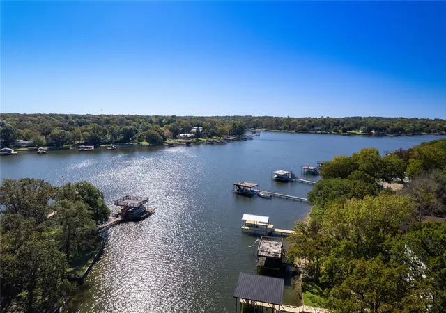 Photo 1 of Land for sale at 195 Lake Creek Dr, Mabank, TX 75156 | MLS# 21317020 | Listing updated on 2026-09-18