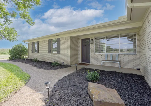 Homes for sale in Waco, TX | 3999 Speegleville Rd, Waco, TX 76712 | MLS# 21310866