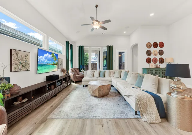 Photo 2 of Single family home for sale at 6404 Trezevant St, Rowlett, TX 75089 | MLS# 21314523 | Listing updated on 2026-09-29