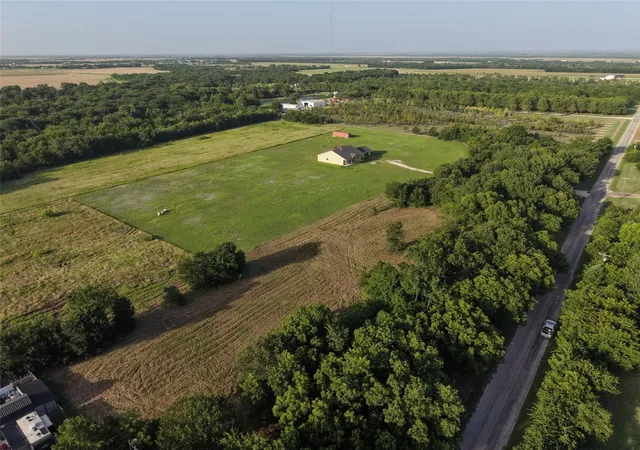 Photo 3 of Land for sale at Lot 4 Mcfarlin Rd, Collinsville, TX 76233 | MLS# 21317081 | Listing updated on 2026-08-24