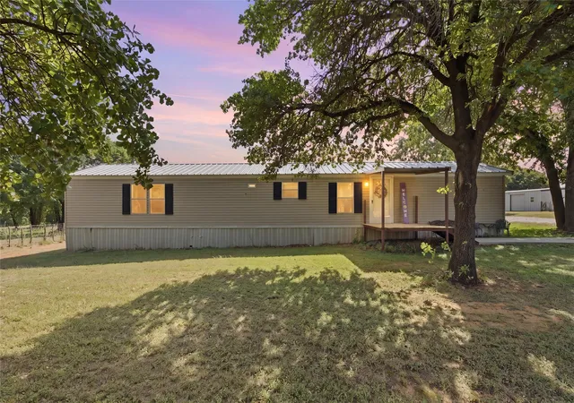 Homes for sale in Whitney, TX | 714 Hcr 1248, Whitney, TX 76692 | MLS# 21316012