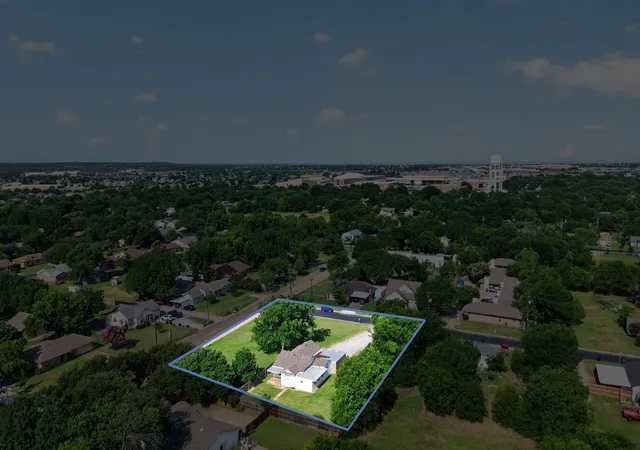 Homes for sale in Crowley, TX | 620 W Main St, Crowley, TX 76036 | MLS# 21316127