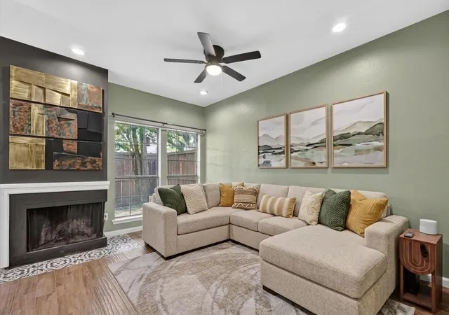 Photo 3 of Condo for sale at 5100 Verde Valley Ln #178, Dallas, TX 75254 | MLS# 21314323 | Listing updated on 2026-07-14