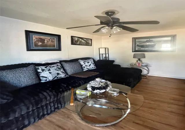 24th image of 3525 Colonial Ave, Dallas, TX 75215 | MLS# 21309010