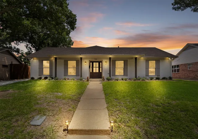 1st image of 908 Vinecrest Ln, Richardson, TX 75080 | MLS# 21317154