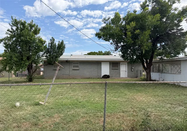 Homes for sale in Abilene, TX | 5226 Lamesa Ave, Abilene, TX 79605 | MLS# 21317282