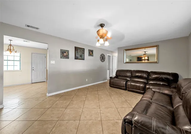 Homes for sale in Robinson, TX | 1002 Caron St, Robinson, TX 76706 | MLS# 21316201