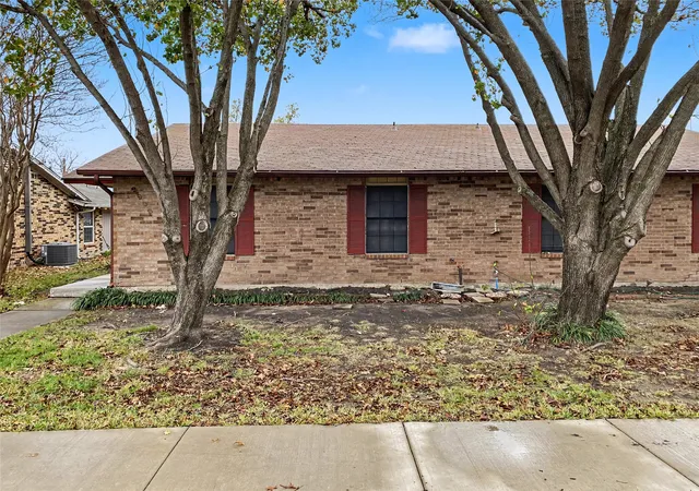1st image of 2908 Nelson Dr, Mesquite, TX 75150 | MLS# 21317326