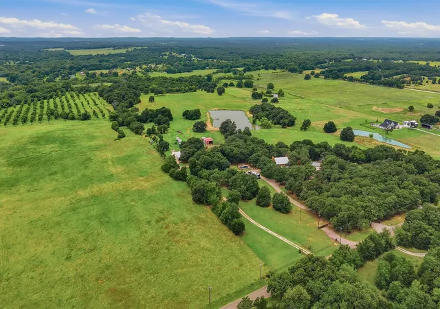 Homes for sale in Collinsville, TX | 7277 W Line Rd, Collinsville, TX 76233 | MLS# 21310341