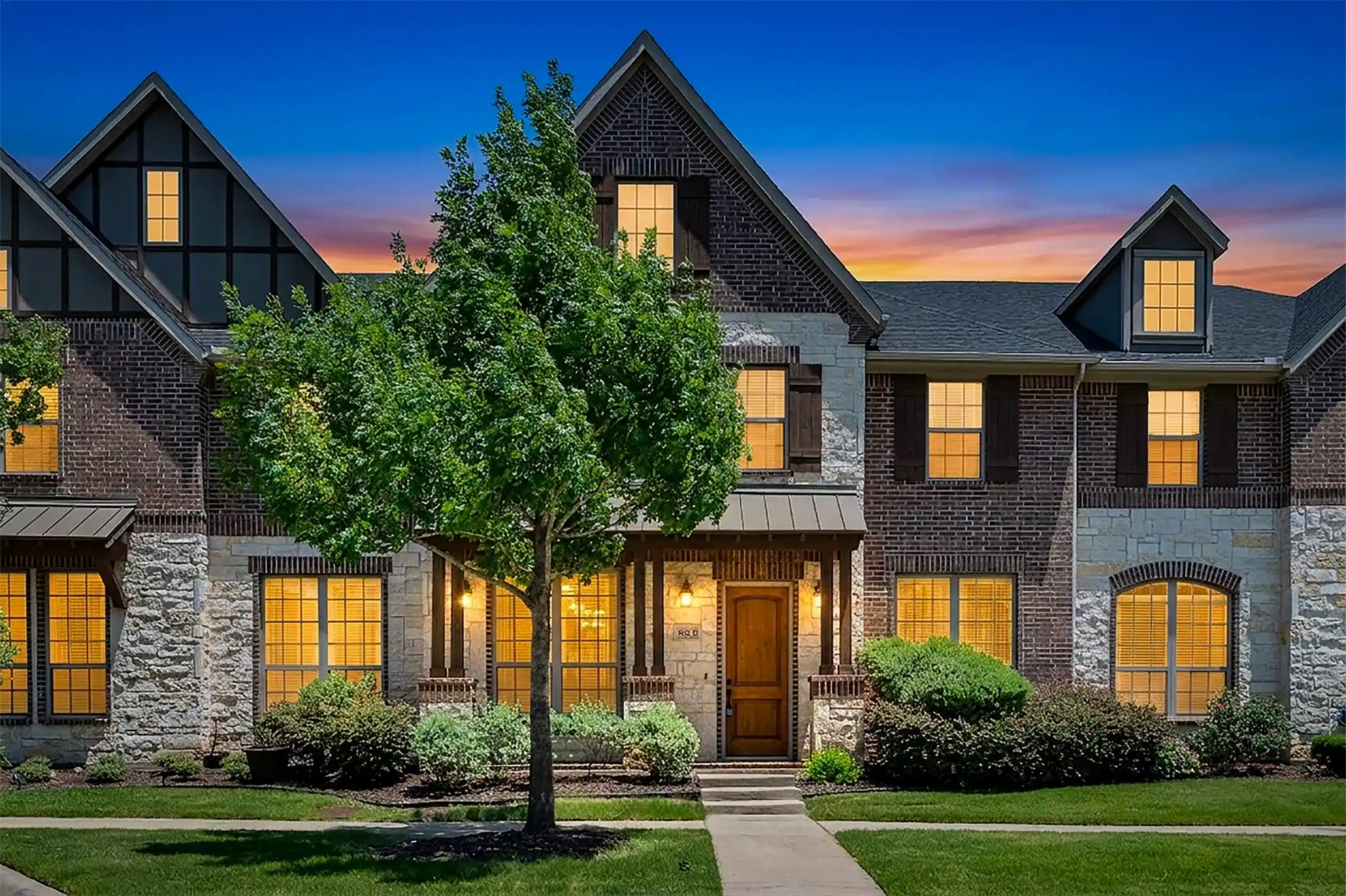 Townhouse for sale at 4666 Dozier Rd #B, Carrollton, TX 75010 | MLS# 21315746