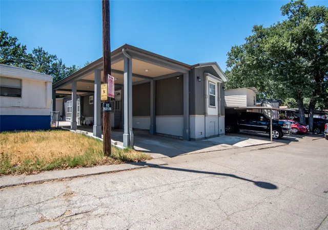 Photo 3 of Manufactured home for sale at 3214 La Sombra #57, Grand Prairie, TX 75050 | MLS# 21317291 | Listing updated on 2026-09-06