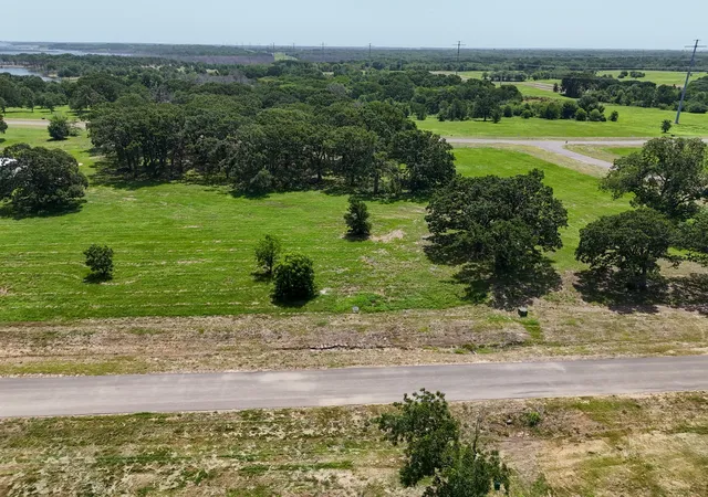Photo 3 of Land for sale at 280 Shoreline Dr, Dodd City, TX 75438 | MLS# 21317462 | Listing updated on 2026-08-22