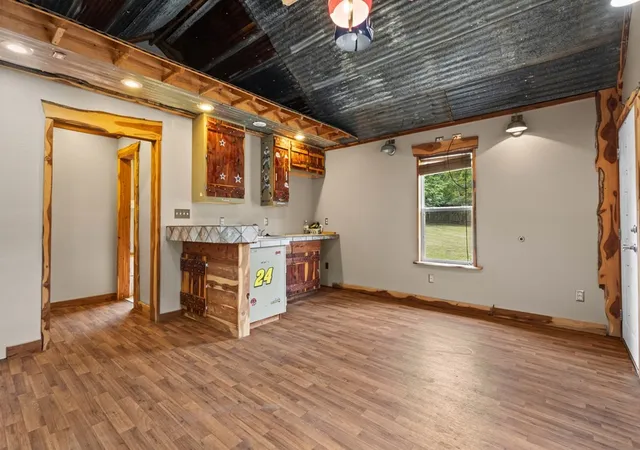 22nd image of 402 Admiral Dr, Gun Barrel City, TX 75156 | MLS# 21314139