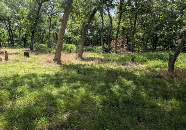 Photo 2 of Sale Pending at 510 County Road 2405, Kemp, TX 75143 | MLS# 21317553 | Listing updated on 2026-08-25