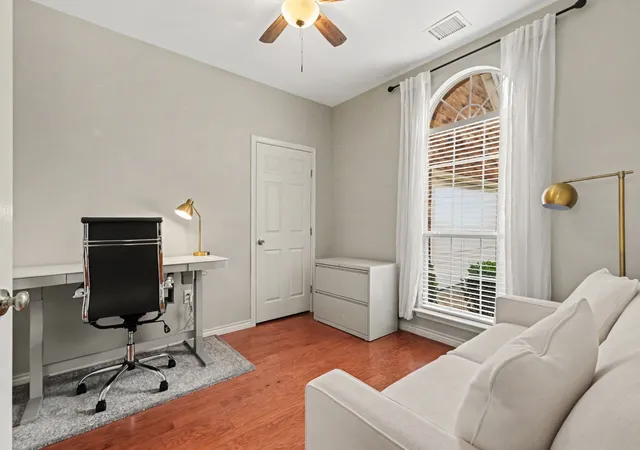Photo 4 of Single family home for sale at 8006 Killarney Ln, Rowlett, TX 75089 | MLS# 21317586 | Listing updated on 2026-09-18