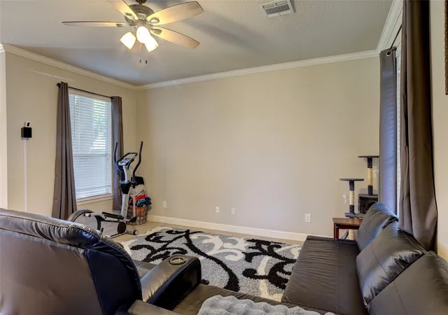 4th image of 751 N Sherman Ave, Van Alstyne, TX 75495 | MLS# 21316294