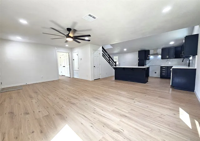 Photo 4 of Sale Pending at 403 N Archer St, Groesbeck, TX 76642 | MLS# 21301634 | Listing updated on 2026-07-17