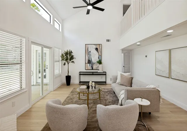 Photo 2 of Single family home for sale at 4721 Fallon Pl, Dallas, TX 75227 | MLS# 21311150 | Listing updated on 2026-08-20