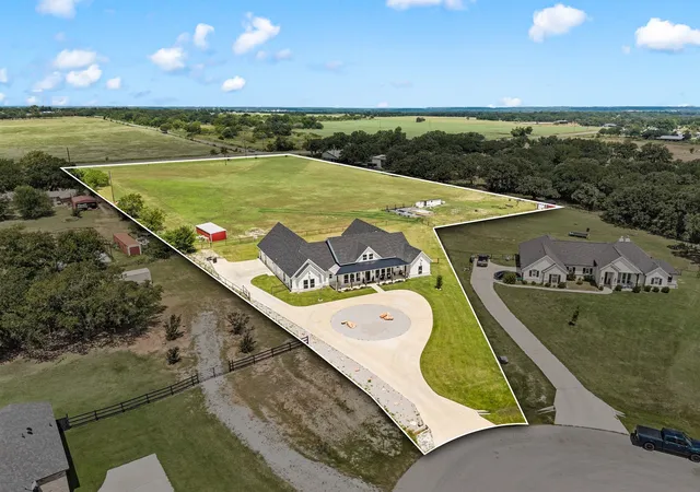 1st image of 151 Lakota Dr, Bridgeport, TX 76426 | MLS# 21316328