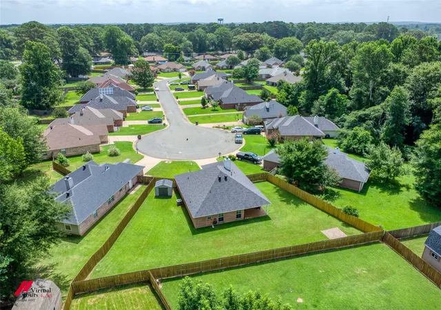 2nd image of 141 Satinwood Cir, Haughton, LA 71037 | MLS# 21317638