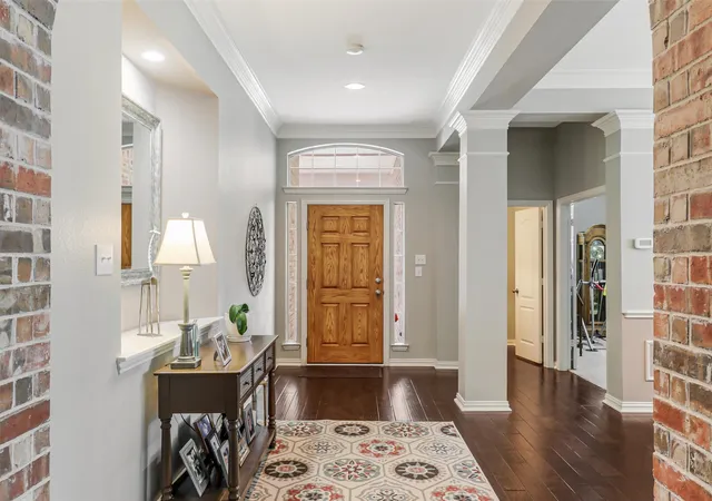 Photo 3 of Single family home for sale at 3199 Somerset Ln, Frisco, TX 75033 | MLS# 21315379 | Listing updated on 2026-09-01