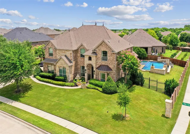 1st image of 2815 Mona Vale Rd, Trophy Club, TX 76262 | MLS# 21315484