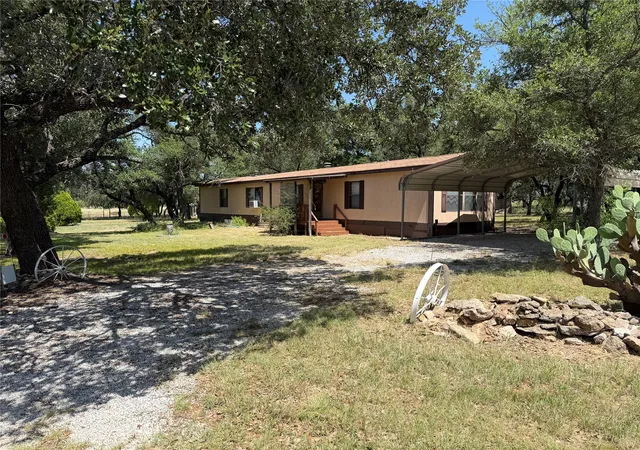 Homes for sale in Brownwood, TX | 251 Country Oaks Ln, Brownwood, TX 76801 | MLS# 21317277