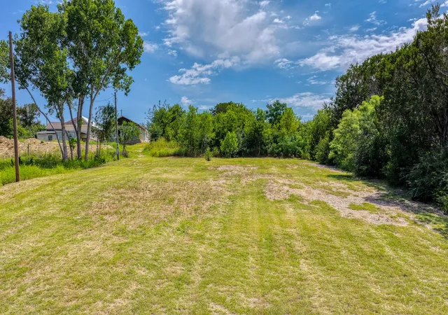 Homes for sale in Granbury, TX | 3504 Sleepy Water Rd, Granbury, TX 76048 | MLS# 21317541