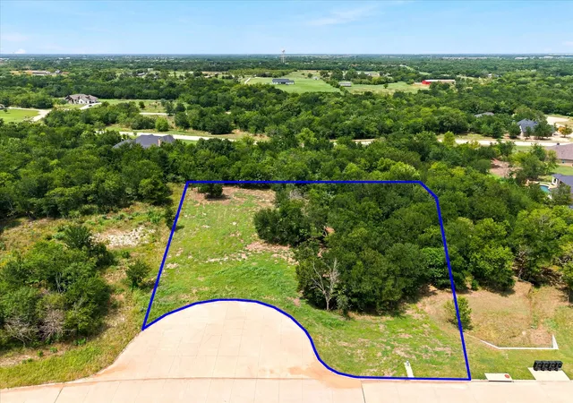 Photo 1 of Sale Pending at 4054 Weeping Oak, Royse City, TX 75189 | MLS# 21317681 | Listing updated on 2026-09-30