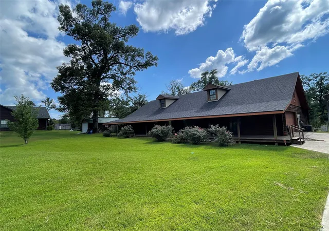 Photo 1 of Single family home for sale at 184 Hall Rd, Stonewall, LA 71078 | MLS# 21317693 | Listing updated on 2026-07-28