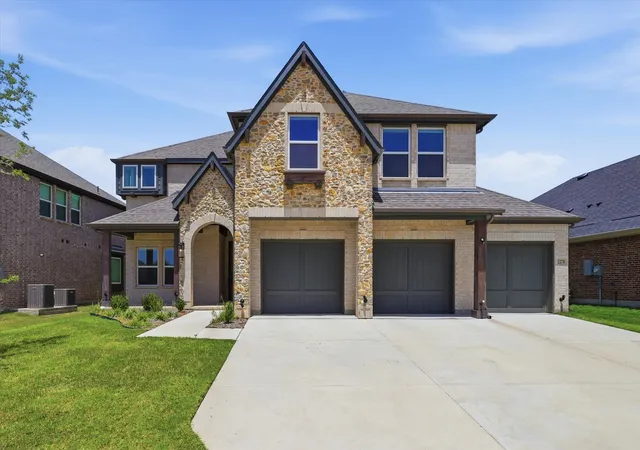 Homes for sale in Little Elm, TX | 2276 Valencia Dr, Little Elm, TX 75068 | MLS# 21315893