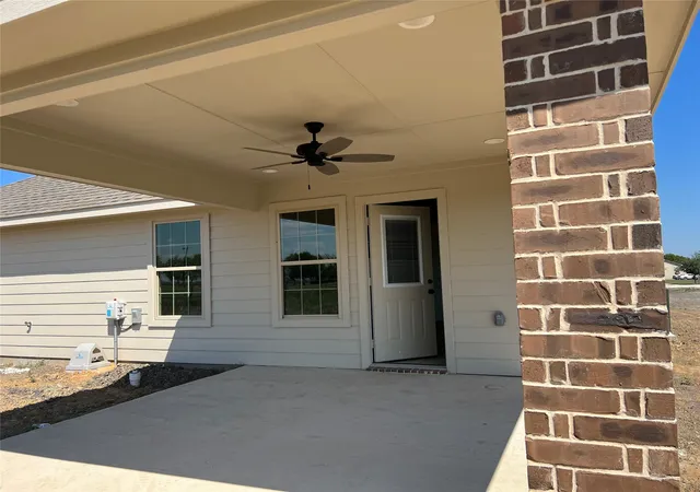 Homes for sale in Rice, TX | 8008 County Road 1058, Rice, TX 75155 | MLS# 21317758