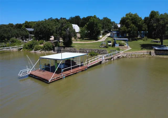 Homes for sale in Brownwood, TX | 103 Lake Bridge Ln, Brownwood, TX 76801 | MLS# 21317764