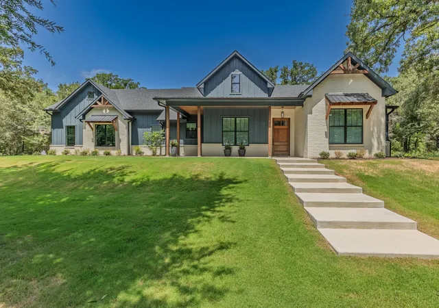 Homes for sale in Sulphur Springs, TX | 548 County Road 3503, Sulphur Springs, TX 75482 | MLS# 21316708
