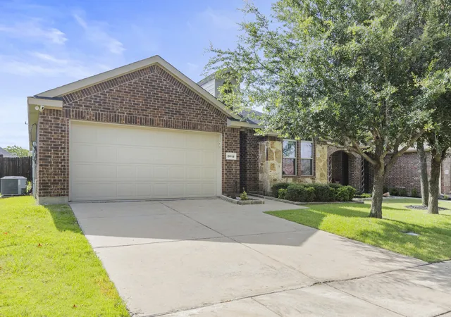 Photo 3 of Single family home for sale at 2041 Shady Glen Trl, Princeton, TX 75407 | MLS# 21316770 | Listing updated on 2026-10-05