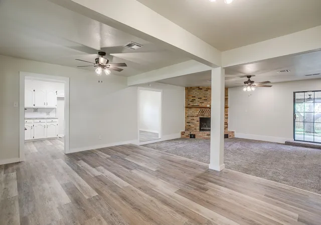 Photo 3 of Single family home for sale at 1009 Abbie Ln, Glen Rose, TX 76043 | MLS# 21317645 | Listing updated on 2026-07-28
