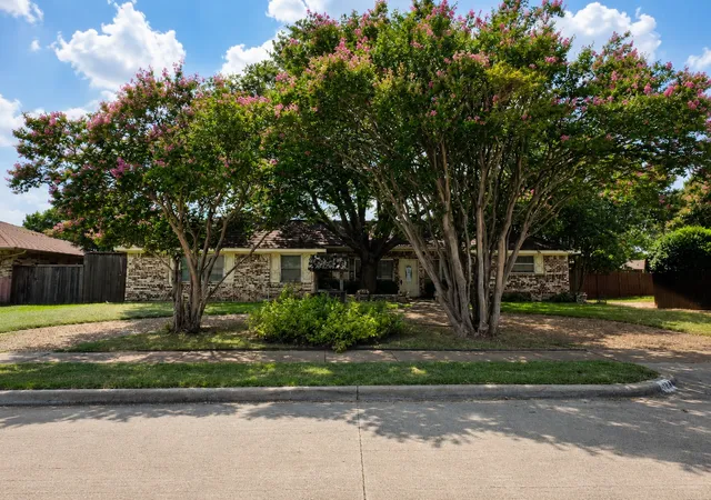 1st image of 604 S Briarcrest Dr, Richardson, TX 75081 | MLS# 21317781