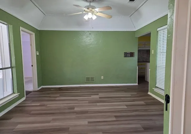 4th image of 604 S Briarcrest Dr, Richardson, TX 75081 | MLS# 21317781