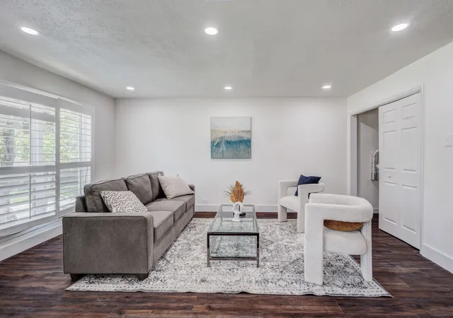 Photo 4 of Single family home for sale at 7816 Claremont Dr, Dallas, TX 75228 | MLS# 21316637 | Listing updated on 2026-08-22