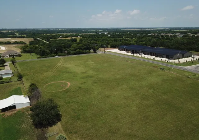 Photo 1 of Land for sale at 00 Fm 121, Van Alstyne, TX 75495 | MLS# 21312823 | Listing updated on 2026-09-01