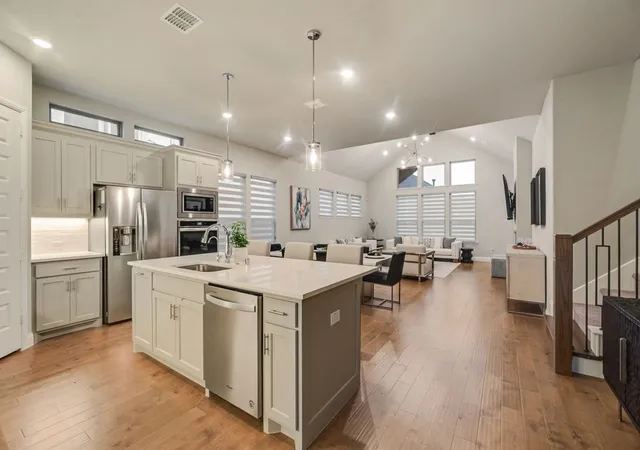 Photo 2 of Sale Pending at 15867 Terenwood Ave, Frisco, TX 75035 | MLS# 21317691 | Listing updated on 2026-08-28