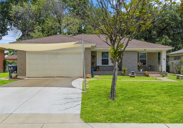 Photo 2 of Single family home for sale at 9209 Palisade Dr, Dallas, TX 75217 | MLS# 21316658 | Listing updated on 2026-08-22