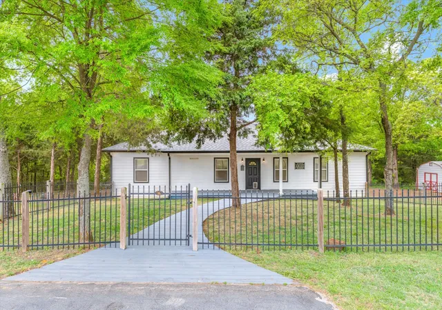 1st image of 14227 County Road 438, Lindale, TX 75771 | MLS# 21317779